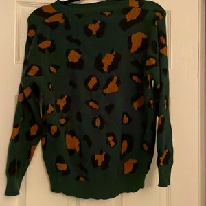 Women’s long sleeve sweater